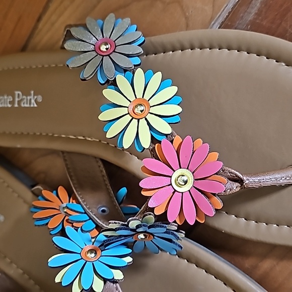 NWOT Kate Park floral sandals size 10 - Picture 7 of 7